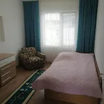 жани Apartment Zmeitsa