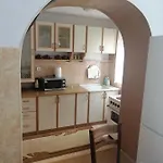 жани *