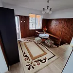 жани *